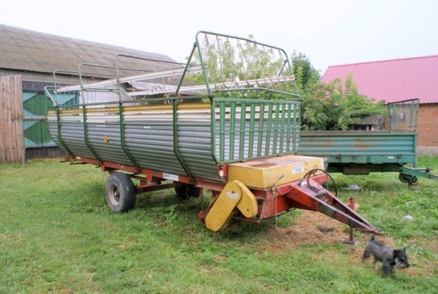 Polska przyczepa samozbierająca METALTECH T010/5