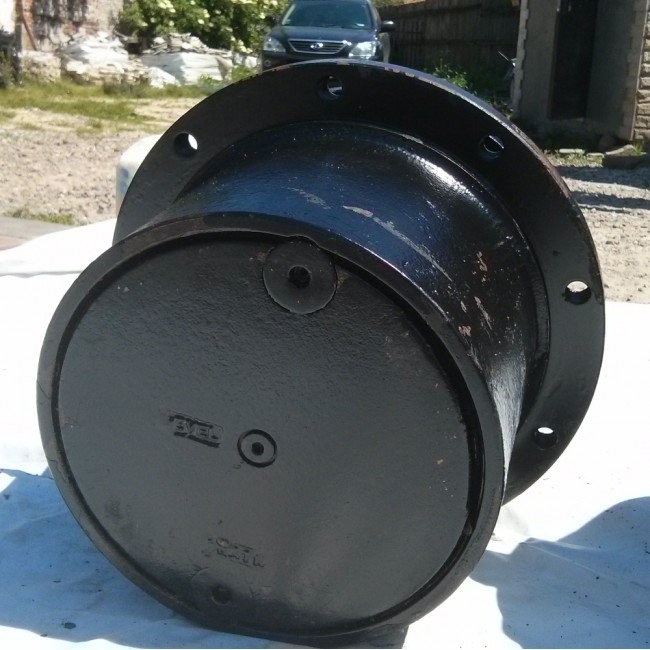 NOWA Zwolnica hydromotor do koparki ok. 5t — zdjęcie 2