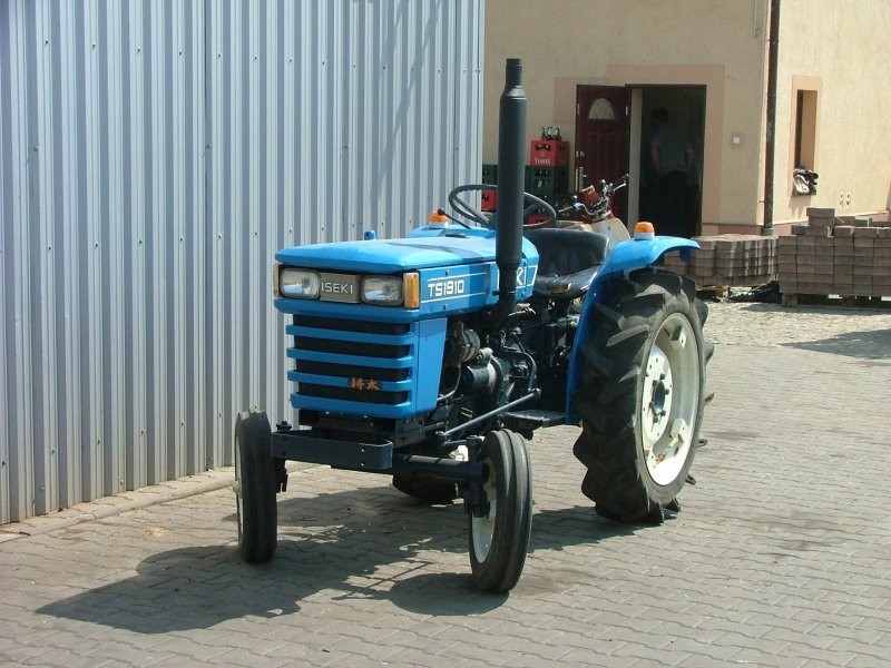 Mini traktorek Iseki TS 1910, 19KM, 4x2 — zdjęcie 3