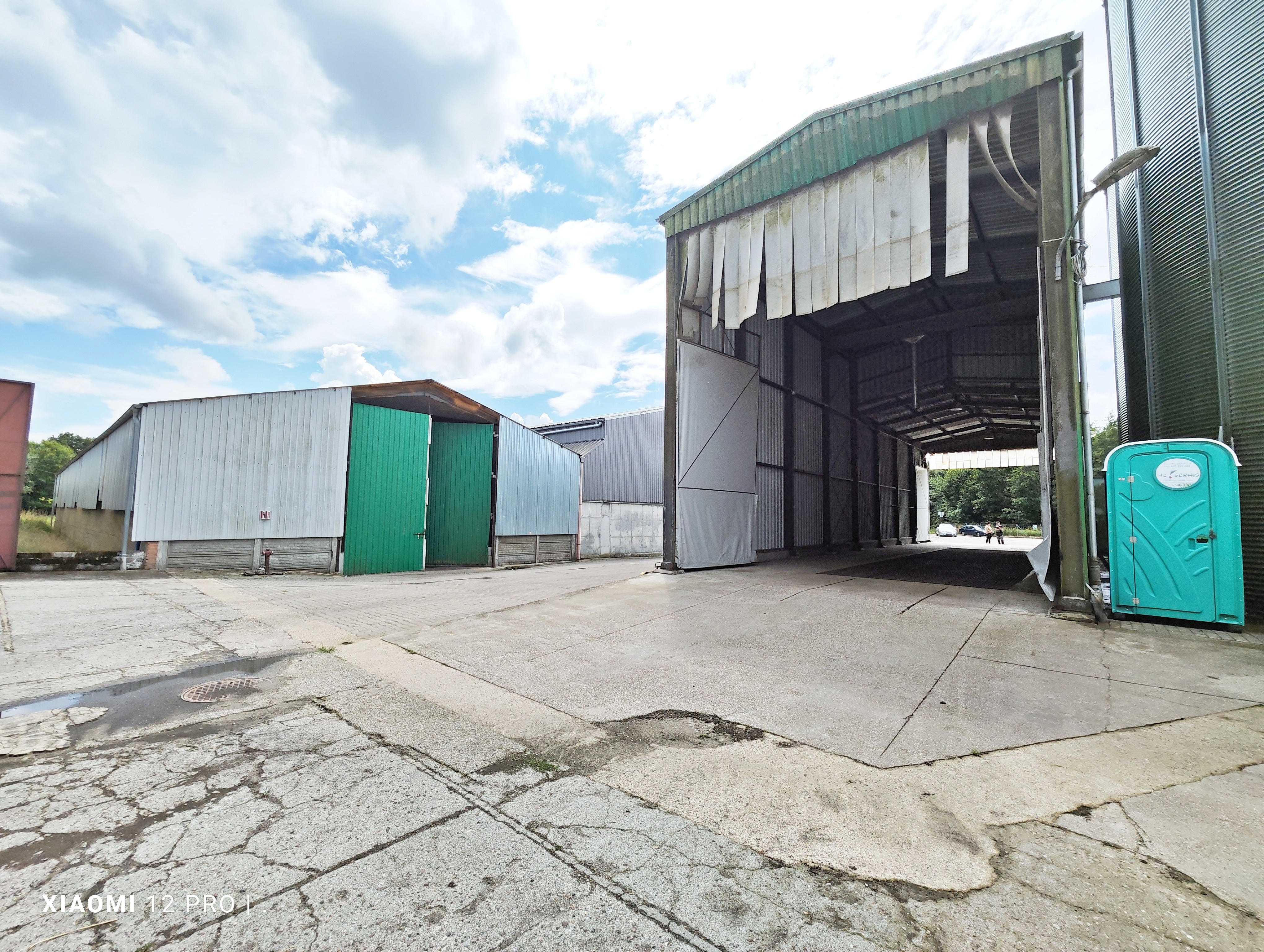 Kompleks rolniczo-magazynowy – silosy na 6800 ton-7 hal-2,65 ha ziemi — zdjęcie 6