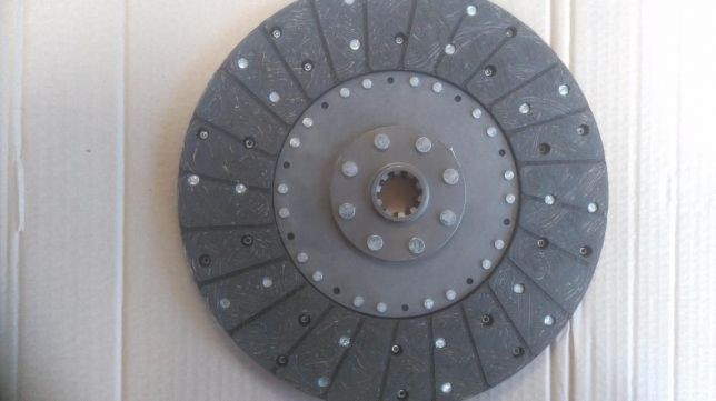 Tarcza Sprzęgła John Deere AL30452 ,3140,3040,3050,2130,3030, — zdjęcie 2