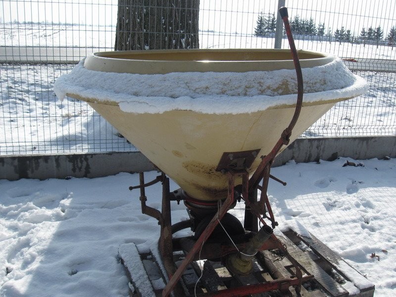 ROZSIEWACZ NAWOZÓW VICON 400L NAWOZIARKA TANIO — zdjęcie 1