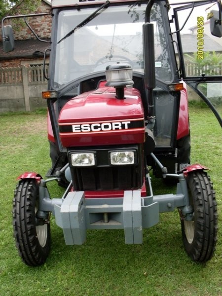SPRZEDAM ESCORT 335 DUO — zdjęcie 6