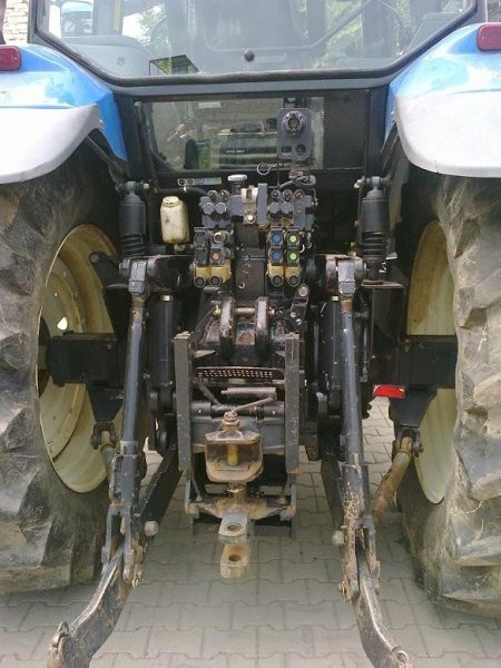 NEW HOLLAND TM 175 cena netto 97000,00 zł — zdjęcie 4
