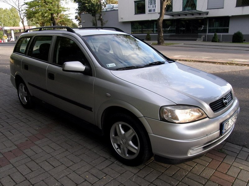 Opel ASTRA II - KOMBI - Bardzo zadbany! — zdjęcie 2