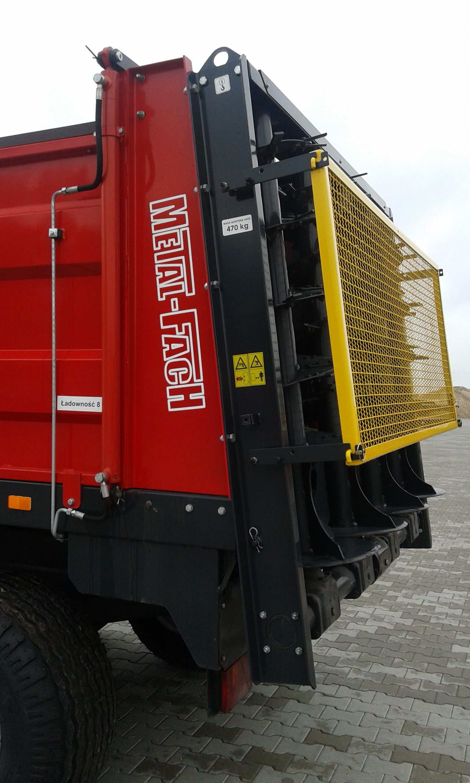 Rozrzutnik obornika N267 Metal-Fach 8t tandem pionowy adapter — zdjęcie 3