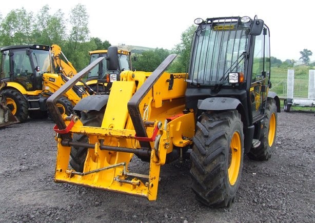 Ładowarka teleskopowa JCB 531-70-rok 2009 — zdjęcie 2