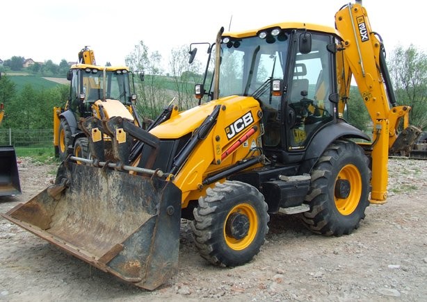 JCB 3CX Sitemaster ECO z roku 2010\