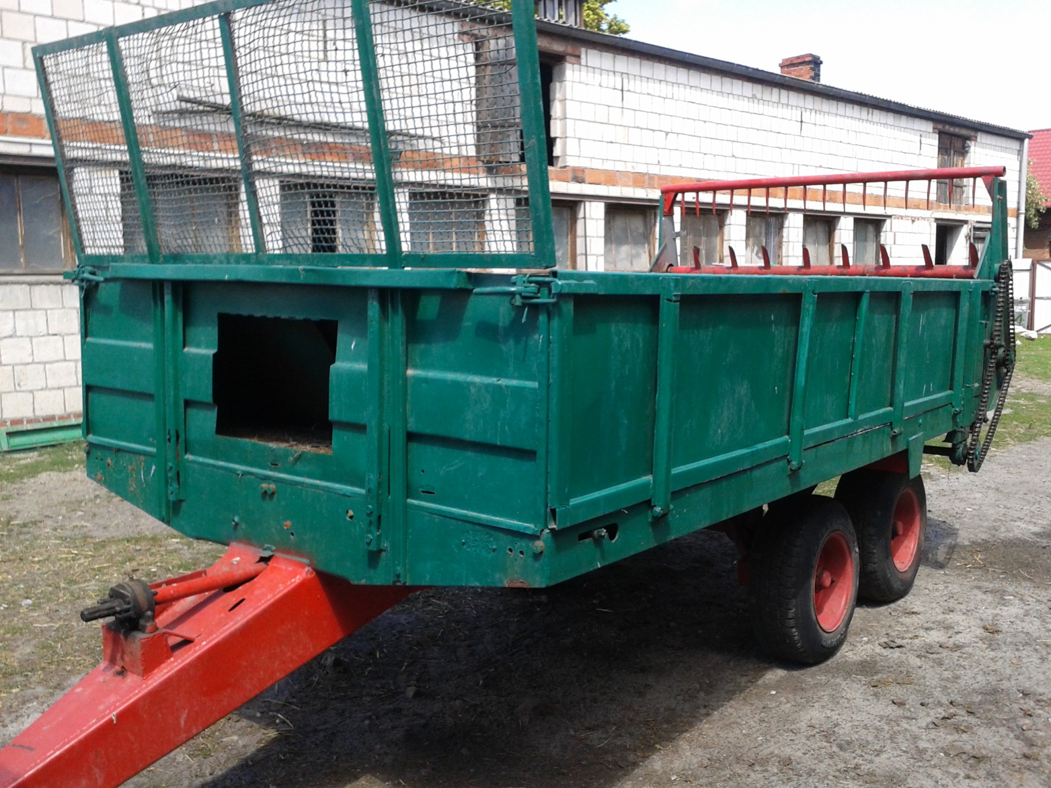 Rozrzutnik obornika tandem 6 ton — zdjęcie 1