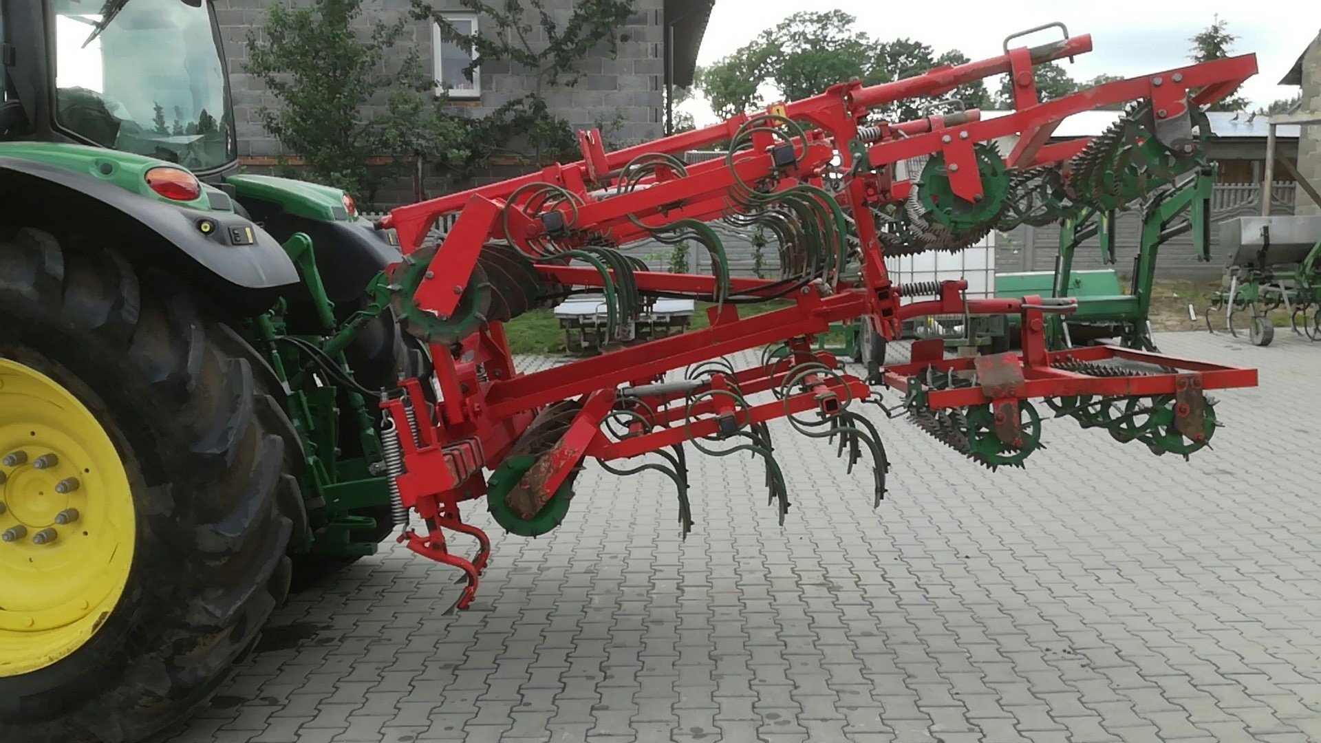 Agregat uprawowy UNIA KOMBI 3,7 BH Rozkładany Hydraulicznie  — zdjęcie 2
