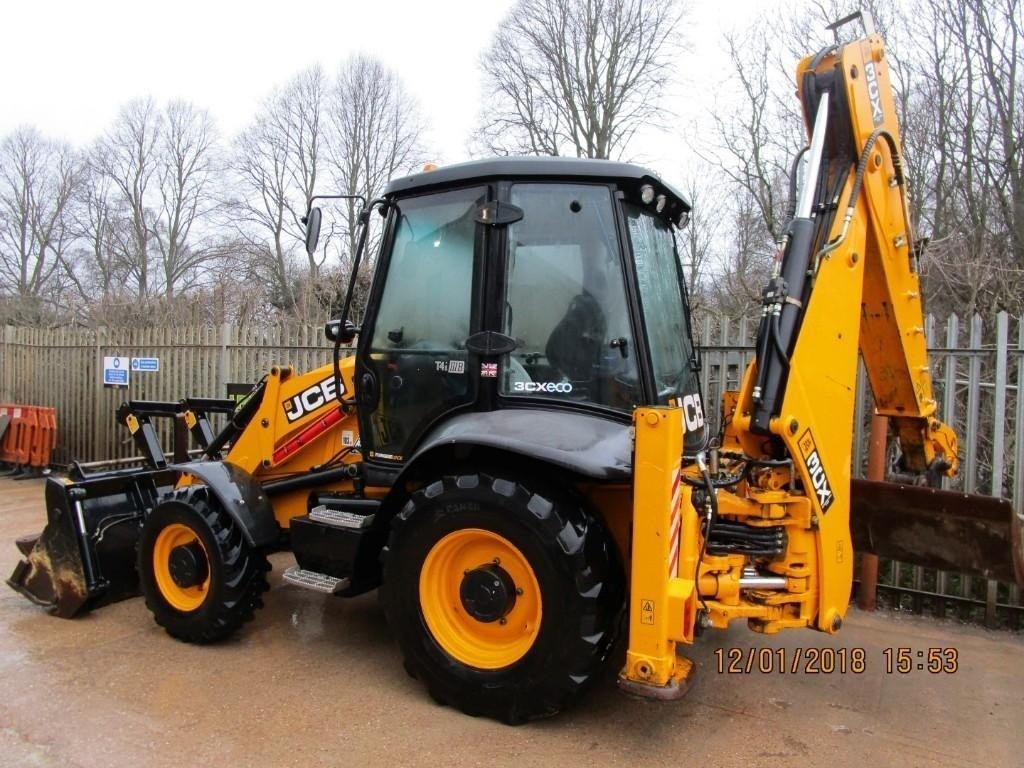 W pełni funkcjonalny - Jcb 3CX Conttractor  — zdjęcie 4