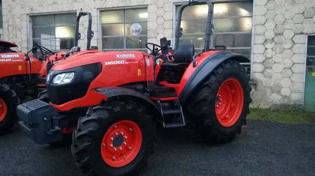 John Deere 6520 i inne ciagniki - 2006 — zdjęcie 5
