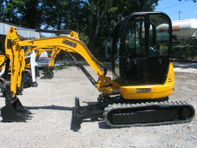 JCB 8030 ZTS - koparkikrakow.pl - 2011 rok — zdjęcie 1