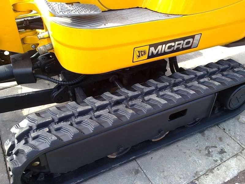 JCB Micro Plus 2005 / mini koparka używana — zdjęcie 6