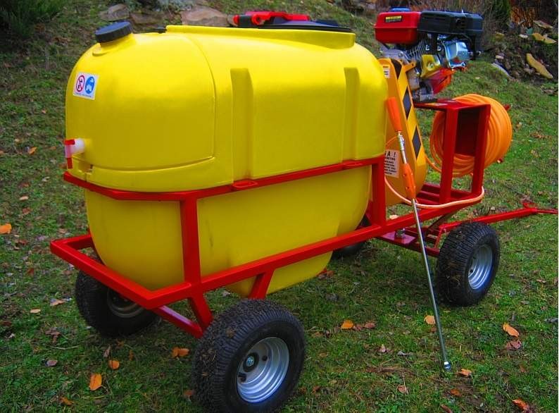 Opryskiwacz spalinowy wózkowy zbiornik 200L, silnik 6,5 HP, 14-22l/min — zdjęcie 2