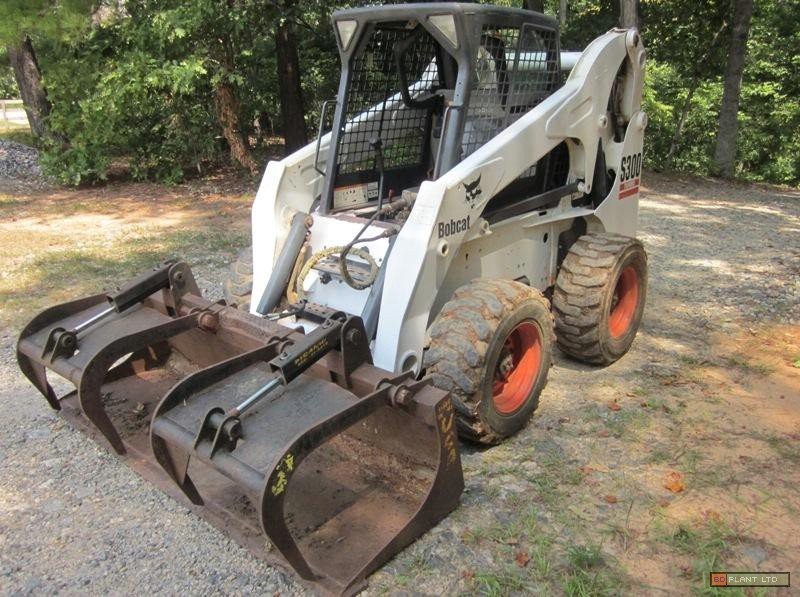 2002 BOBCAT S300 Mini ładowarka — zdjęcie 1
