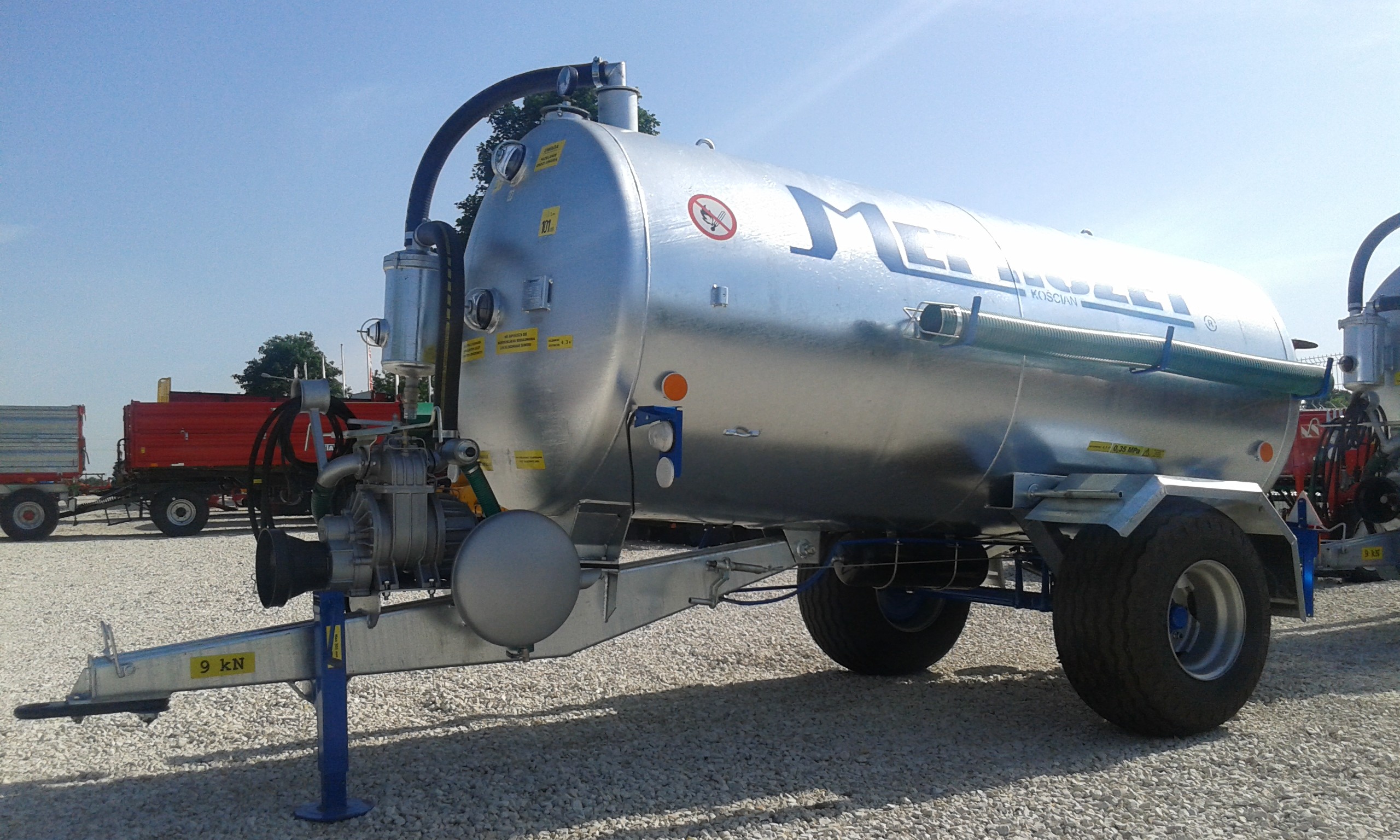  Wóz asenizacyjny firmy Meprozet beczkowóz 4300l  — zdjęcie 6