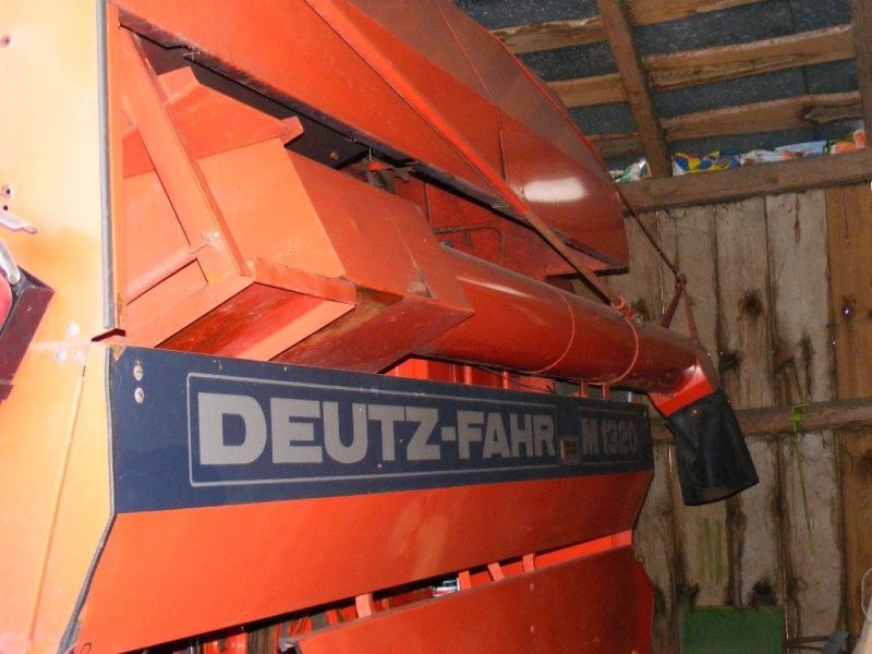 KOMBAJN ZBOŻOWY DEUTZ FAHR 1320 — zdjęcie 3