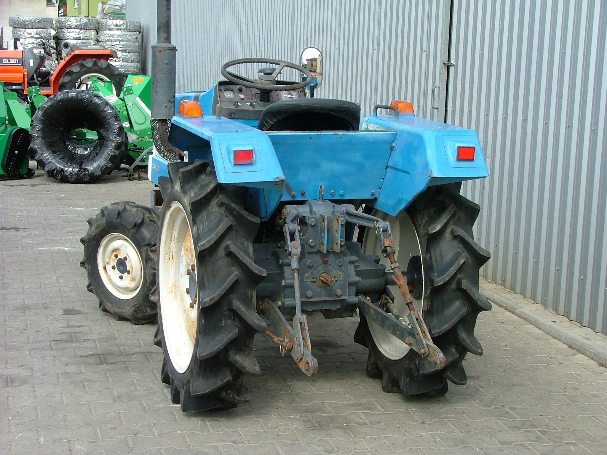 Mitsubishi MT1801D - 1998 — zdjęcie 4