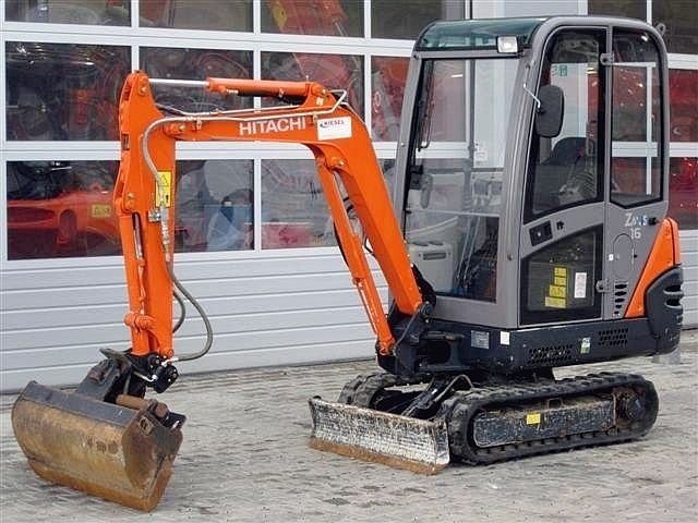 Hitachi ZX16 Mini koparka — zdjęcie 2