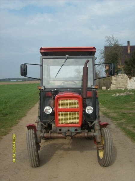 Ursus c330 — zdjęcie 1