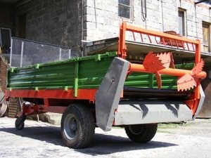 Rozrzutnik obornika Agromet 3,5 tony — zdjęcie 2