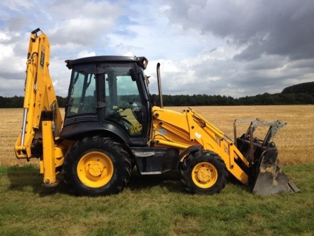 JCB 3CX Koparko ladowarki — zdjęcie 2