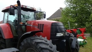 Ciągnik Case CVX1170 — zdjęcie 3
