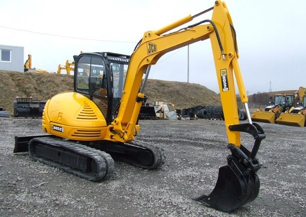 minikoparka JCB 8052, rok 2004... — zdjęcie 3