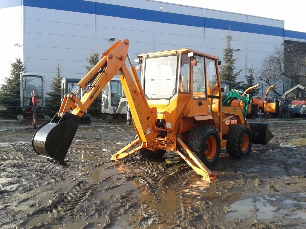 ALLMAND TLB 6235 4x4 MINI KOP-ŁAD JCB 1CX - GWAR. — zdjęcie 4