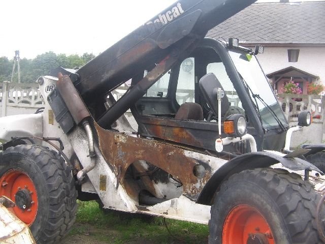 Ładowarka teleskopowa Bobcat, Rok 2002