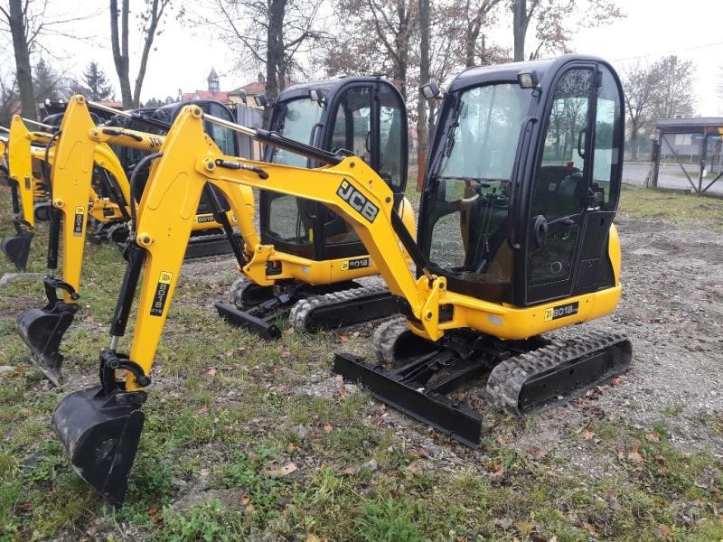 JCB 8018 - minikoparki, rozsuwane gąsienice — zdjęcie 1