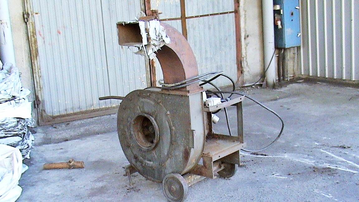 Dmuchawa - turbina z silnikiem 13 KW, 2800 obr., do przewietrzania zbi — zdjęcie 1