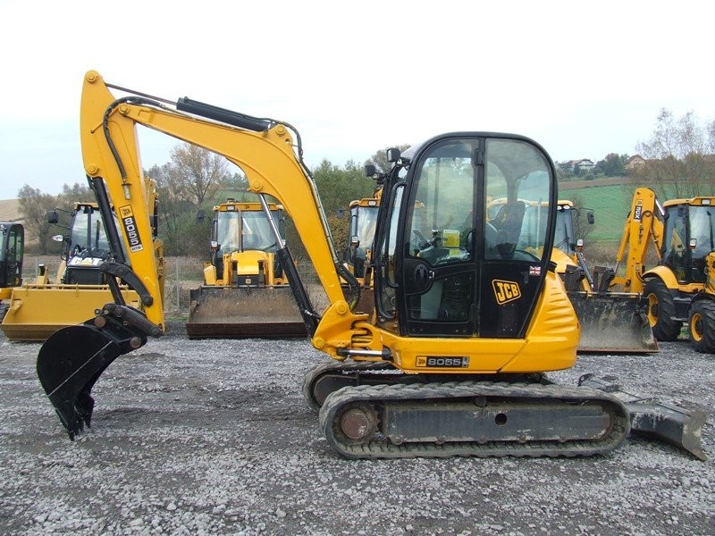 sprzedam minikoparkę JCB 8055 RTS rok 2008. — zdjęcie 1