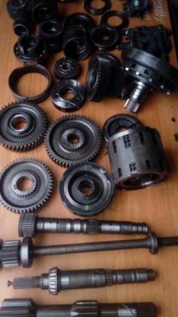 Części tylnego mostu hydrauliki skrzyni biegów Lamborghini Racing — zdjęcie 1