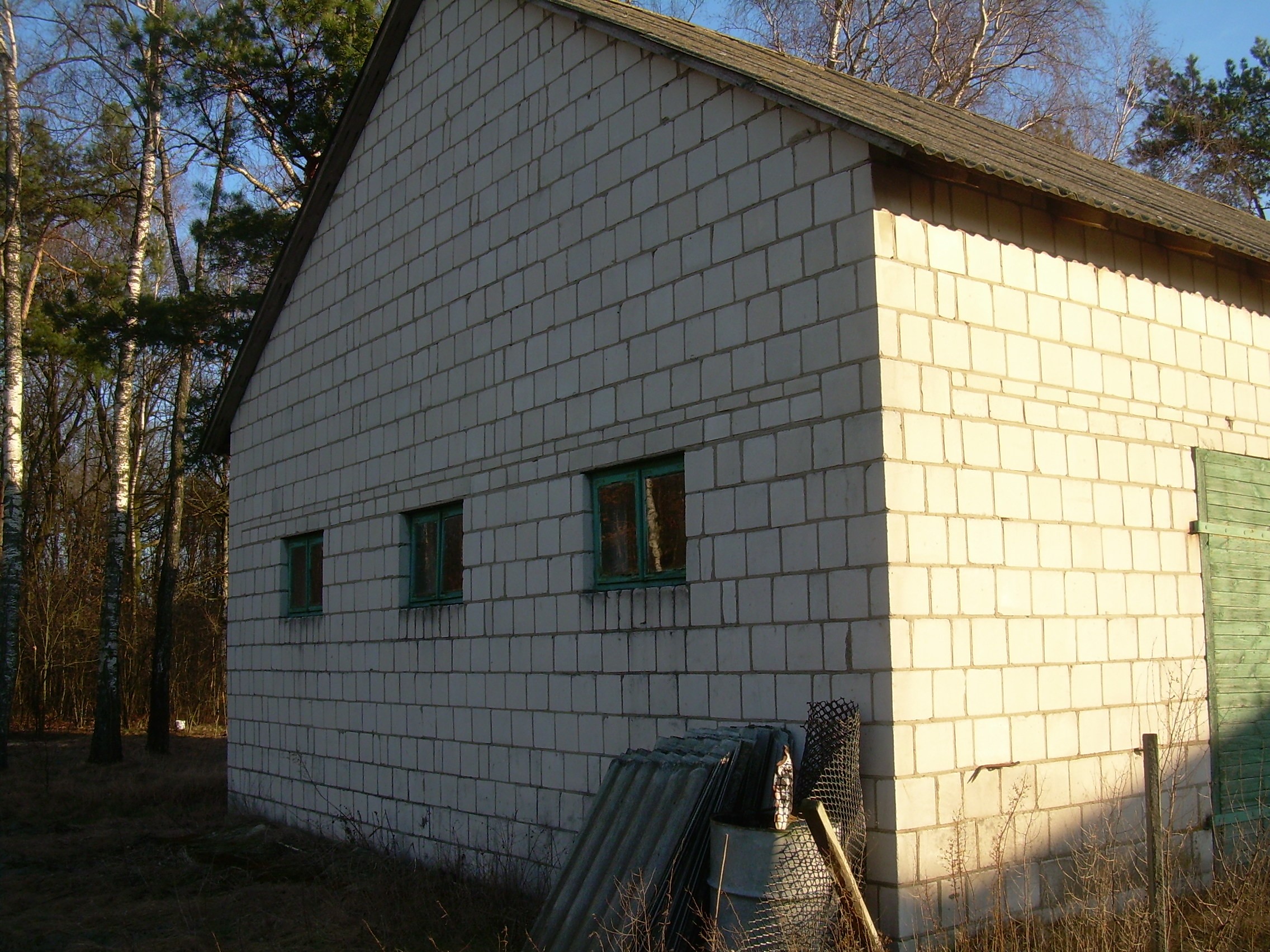Sprzedam Siedlisko Dom+budynki gospodarcze+ 2ha pola — zdjęcie 2