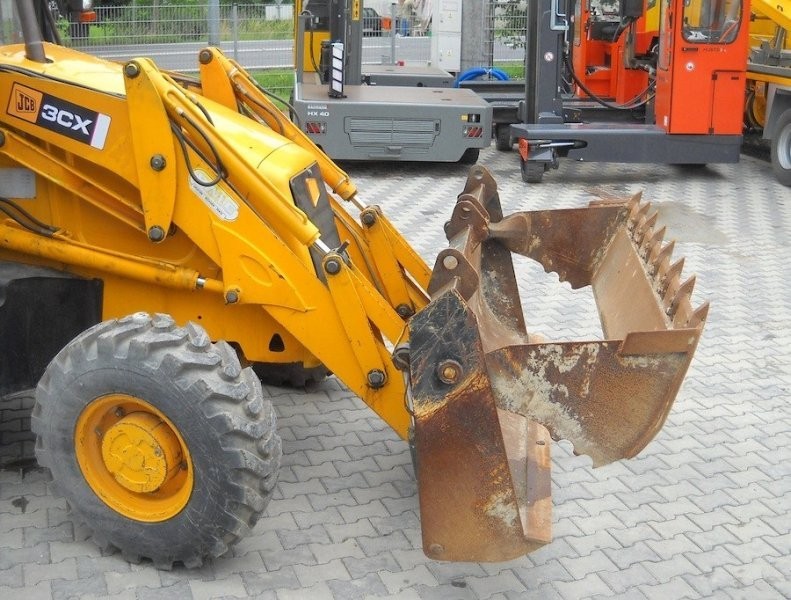 2002 JCB 3CX — zdjęcie 2