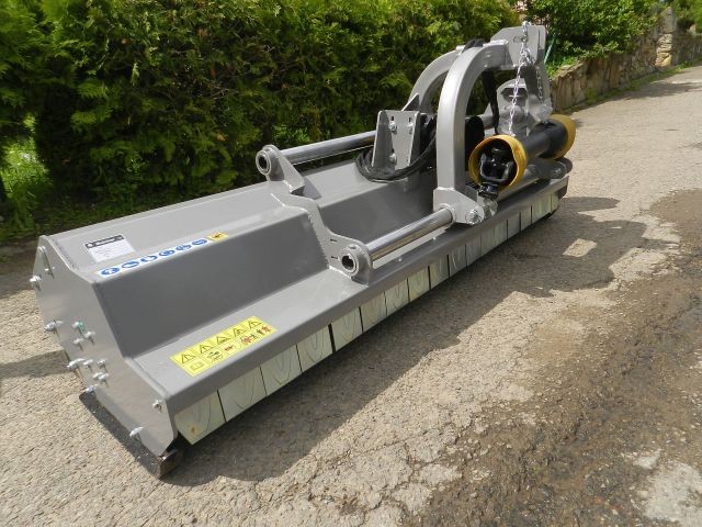 KOSIARKA BIJAKOWA Z UNOSZONĄ POKRYWĄ PRZESUWNA HYDRAULICZNIE 240 CM — zdjęcie 4