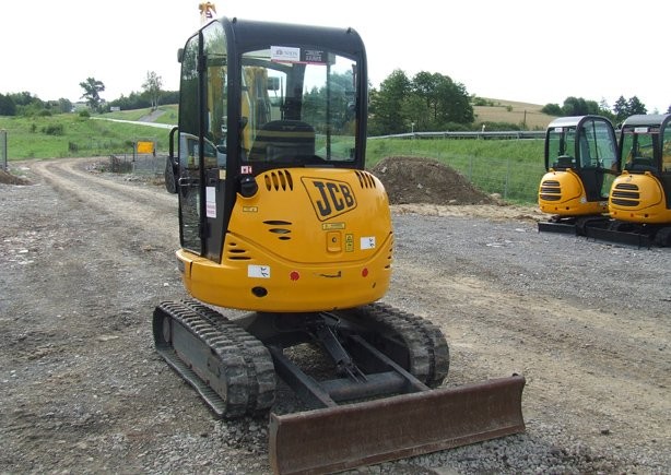 Minikoparka gąsienicowa JCB 8025 ZTS — zdjęcie 2