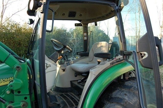 John Deere 4320 z ładowaczem - 2008 — zdjęcie 5
