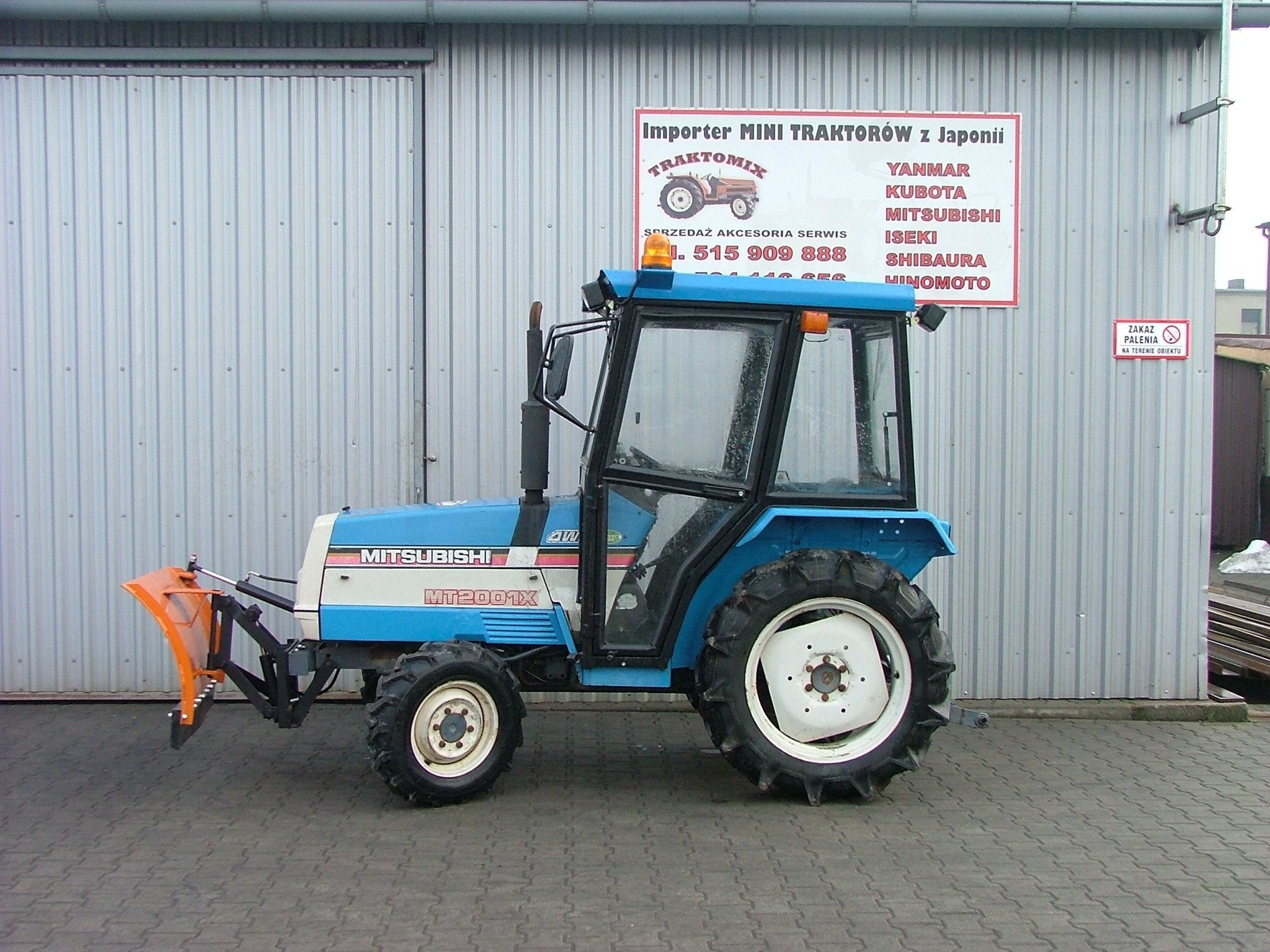 Mitsubishi MT2001X - 1998 — zdjęcie 1