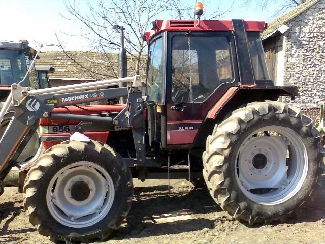 Sprzedam Ciagnik rolniczy CASE 856 AXL