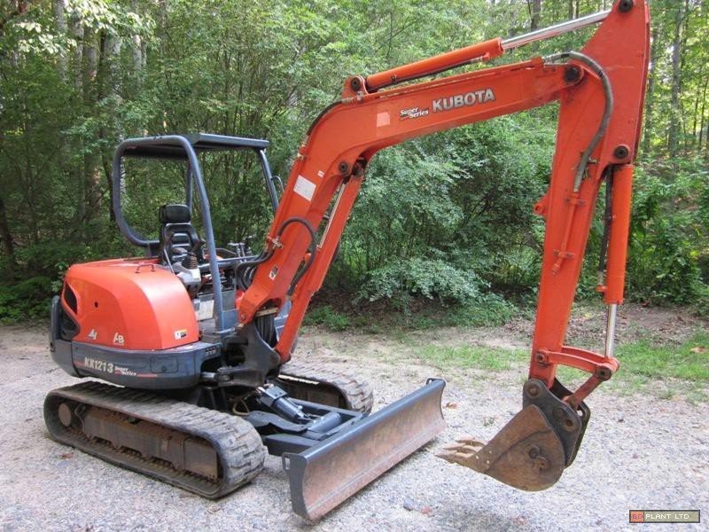 2004 KUBOTA KX121-3SS Mini-Bagger — zdjęcie 2