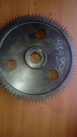 Koło zebate wałka wom 540 rpm New Holland 8670,8770,8870,8970 Ford.g