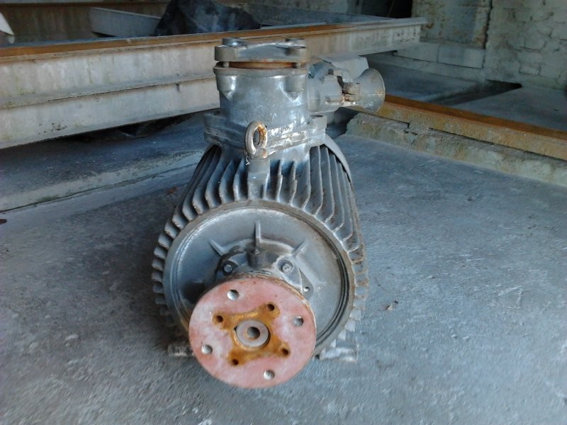 Sprzedam silnik elektryczny 3-fazowy 30kw — zdjęcie 3
