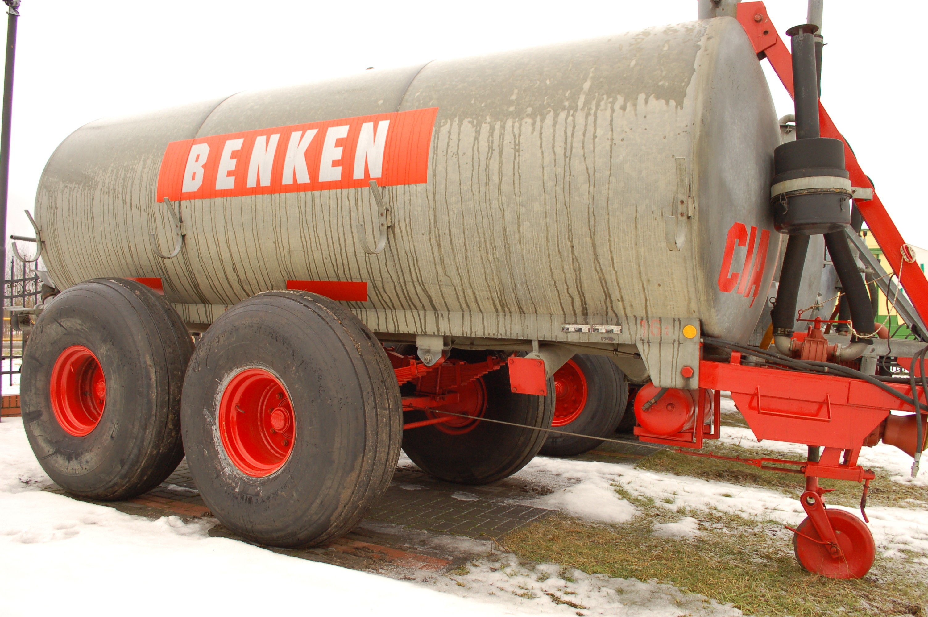 Beczkowóz, wóz asenizacyjny 12000L — zdjęcie 6