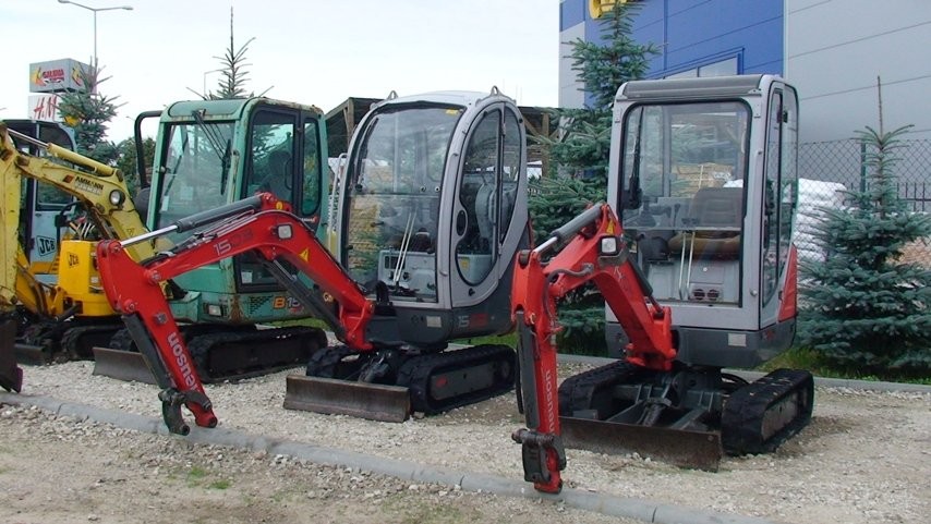 NEUSON 1503 2008 1000mh 18KM MINIKOPARKA LESING GW — zdjęcie 1