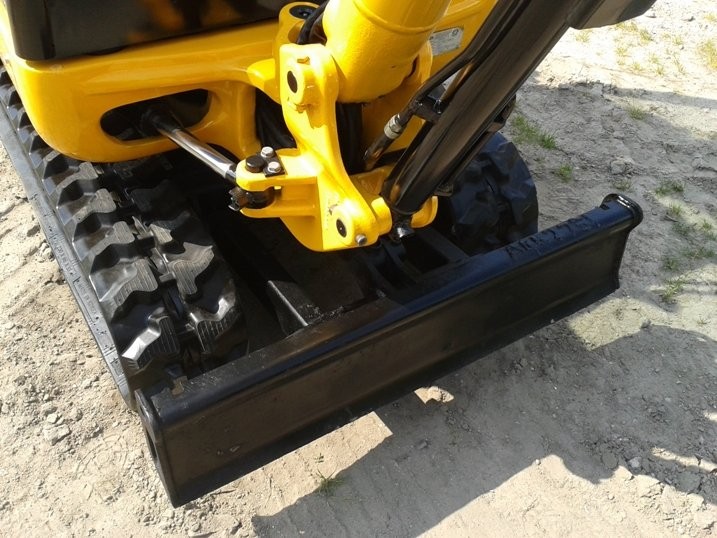 JCB 8016 2007 19KM 1500mth MINIKOPARKA GWARANCJA — zdjęcie 3