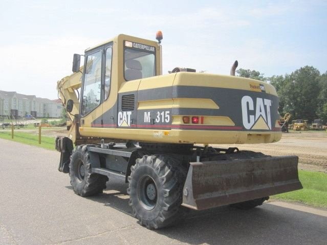 Caterpillar M315 — zdjęcie 4