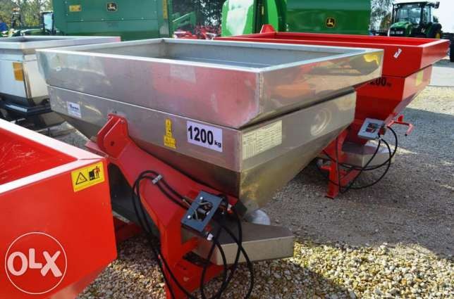 Rozsiewacz do nawozów zawieszany WOPROL 1200KG KWASO — zdjęcie 1